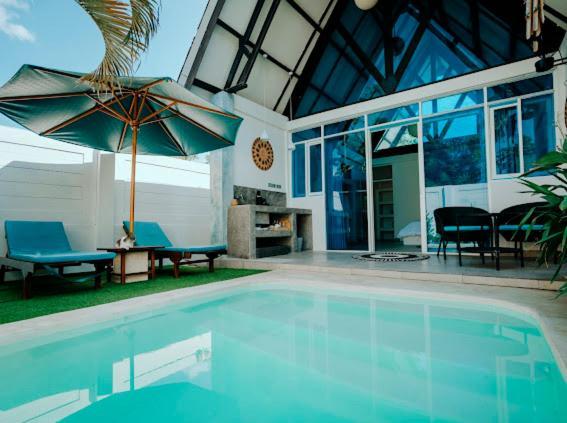 Atties Villa Gili Air Exterior photo