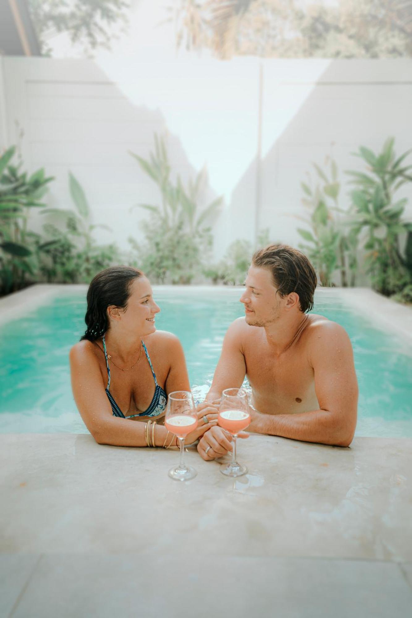 Atties Villa Gili Air Exterior photo